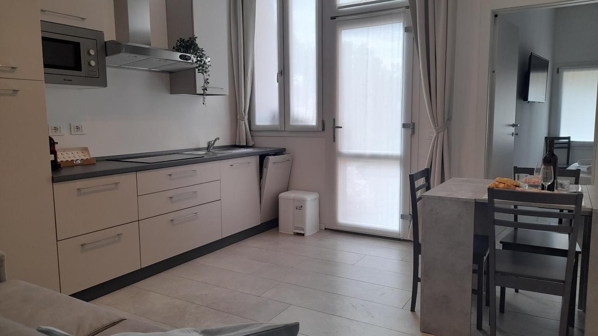 Quiet Apartment - Twa Bologna Luaran gambar