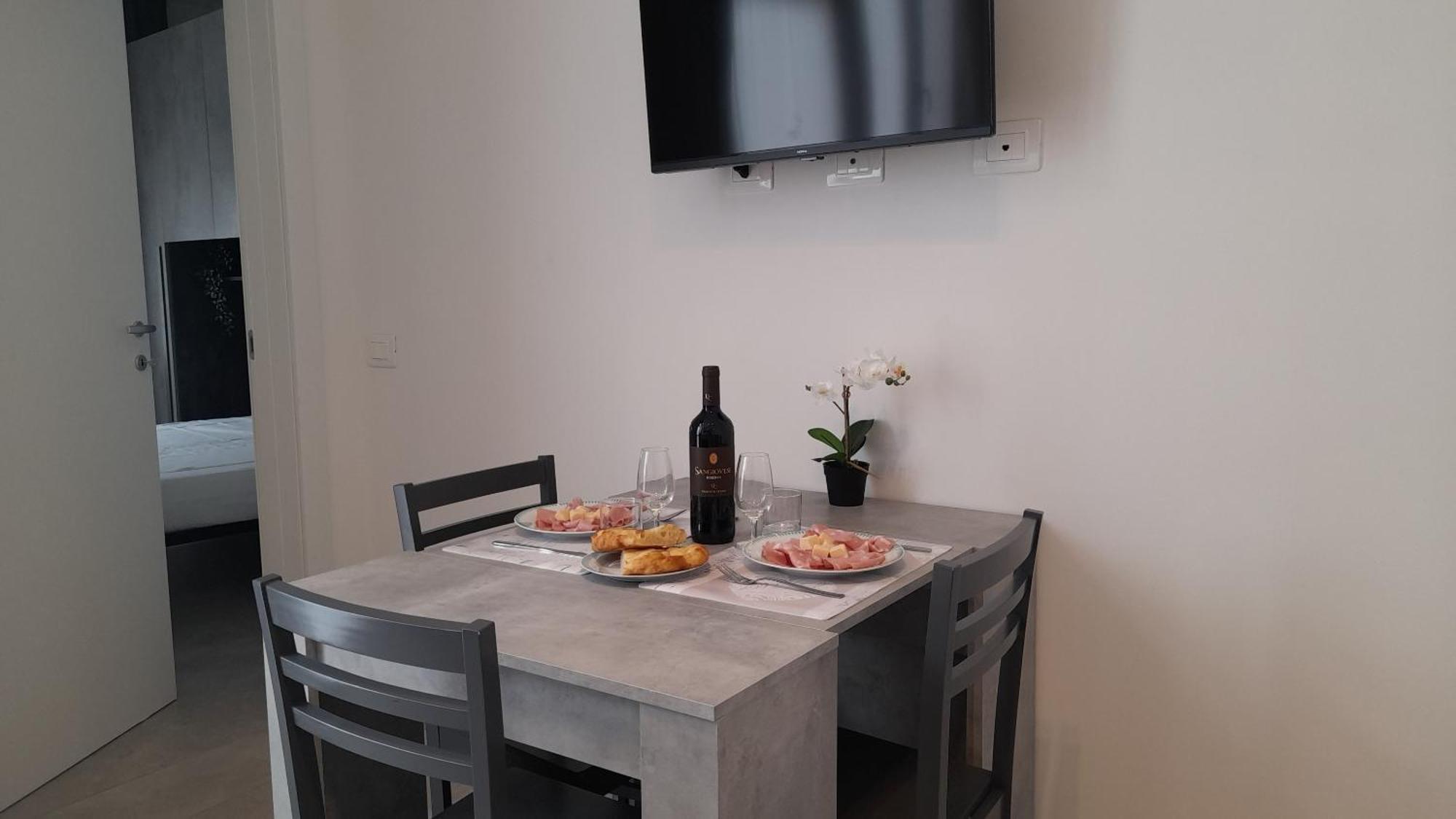 Quiet Apartment - Twa Bologna Luaran gambar