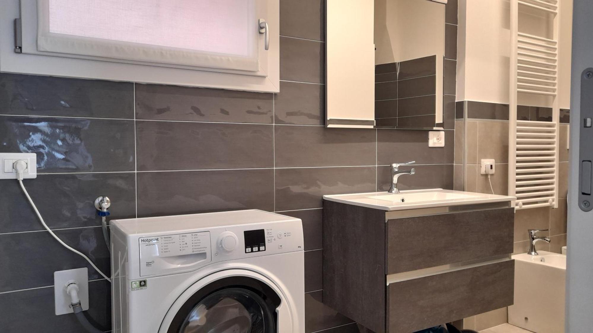 Quiet Apartment - Twa Bologna Luaran gambar